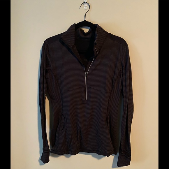 lululemon athletica Sweaters - Lululemon Women’s Long Sleeve Quarter Zip